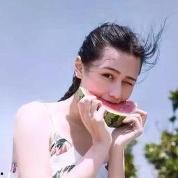 娱乐吃瓜酱女生名字带玉,娱乐吃瓜酱的甜蜜日常